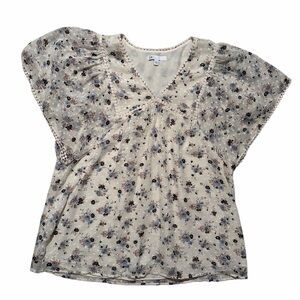 DR2 Cream Floral Women's Blouse